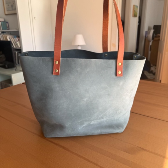 Portland Leather Goods Large Classic Storm Tote - Picture 2 of 4